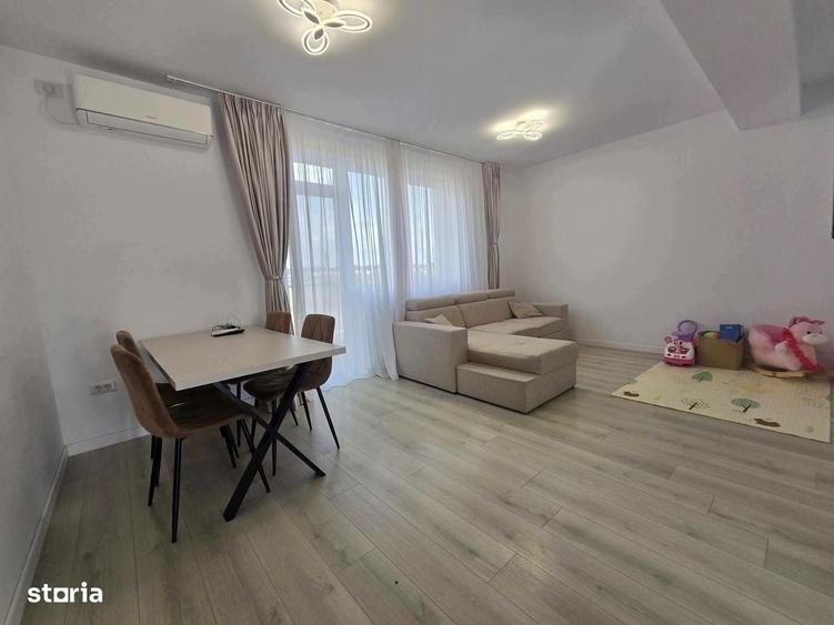 Casă cu 3 camere în Dobroești