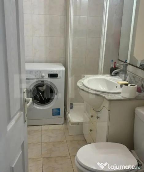 Apartament cu 2 camere semidecomandat în Central