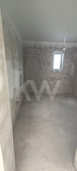 Duplex cu 4 camere cu Canalizare în Rășinari
