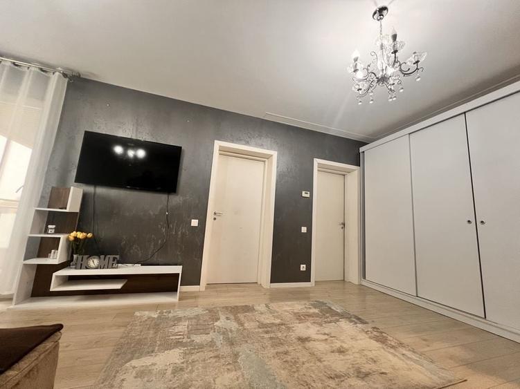 Apartament cu 2 camere decomandat, mobilat în Pipera