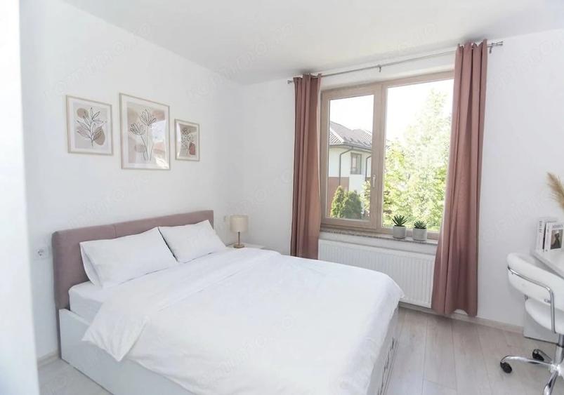 Casă cu 6 camere cu Teren 129 Mp în Câmpului