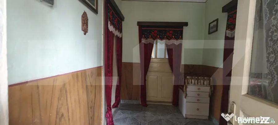 Casa la 18 km de Bistri?a Proprietate cu poten?ial, - 1