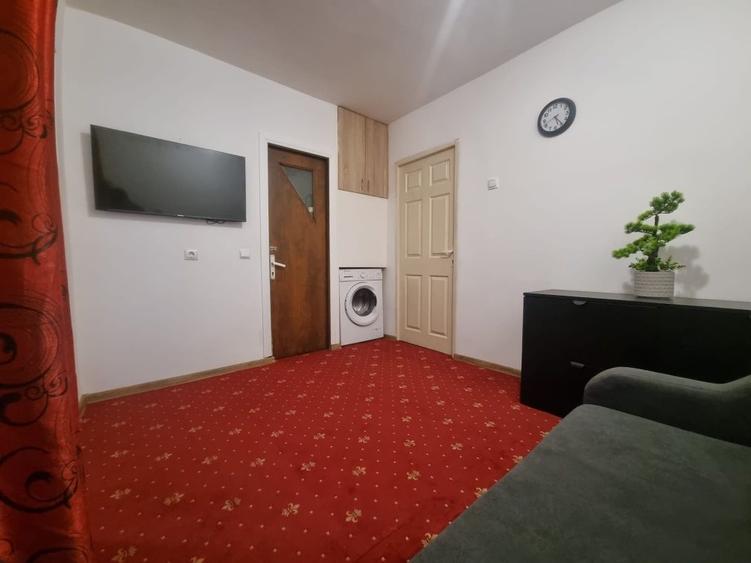 Garsonieră semidecomandată în Titan