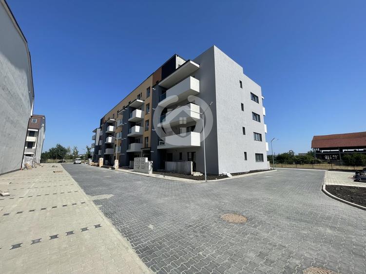 Apartament cu 3 camere decomandat în Țiglari