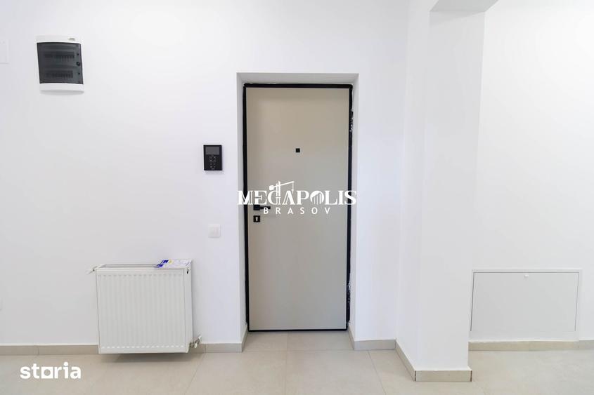 Apartament cu 3 camere în Tractorul