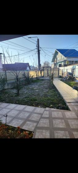 Casă cu 2 camere în Central