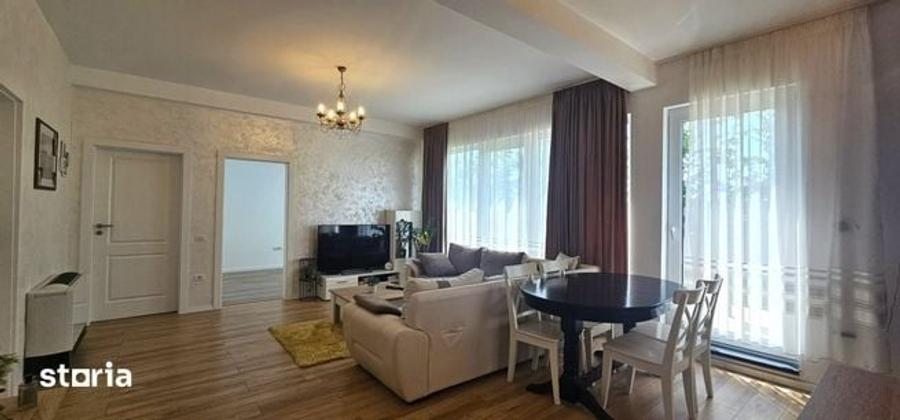 Casă cu 4 camere în Corbeanca