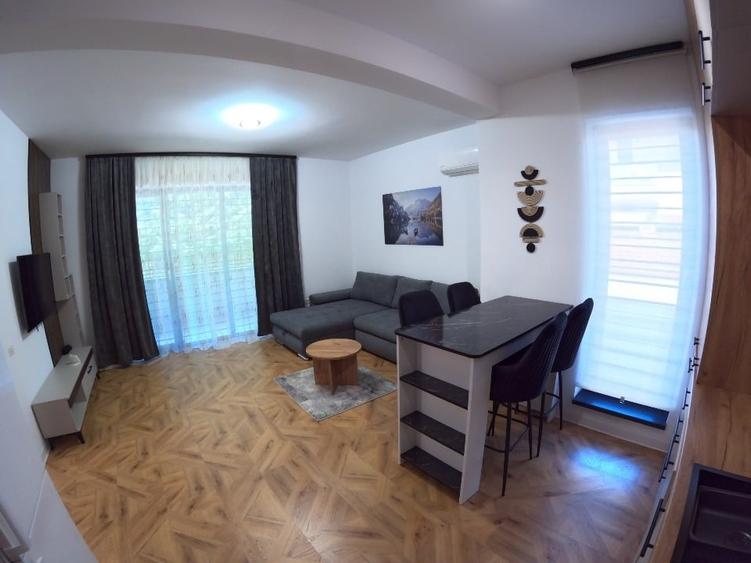 Apartament cu 2 camere decomandat, mobilat în Dumbrăvița