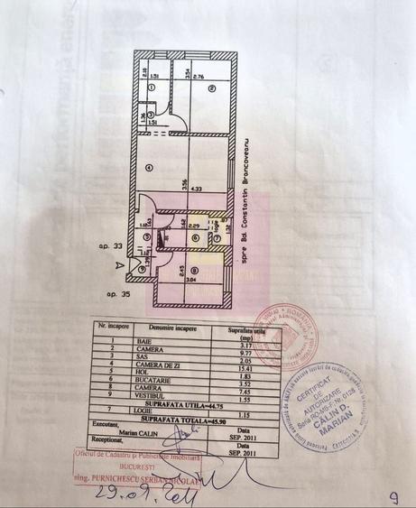 Apartament cu 3 camere semidecomandat, mobilat în Brâncoveanu