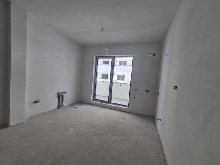 Apartament cu 2 camere decomandat în Theodor Pallady