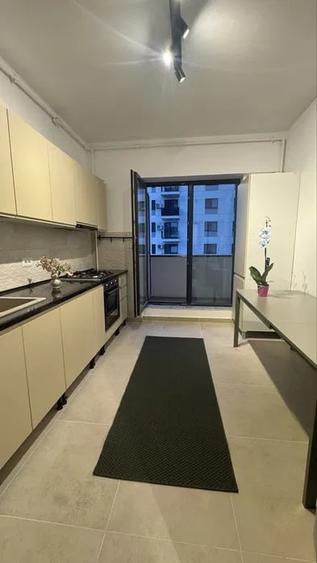 Apartament cu 3 camere decomandat, mobilat în Theodor Pallady