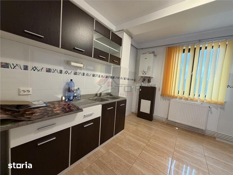 Apartament cu 2 camere decomandat în Cug