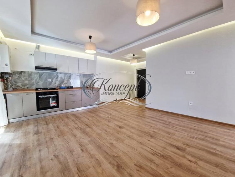 Apartament cu 3 camere semidecomandat, mobilat în Florești