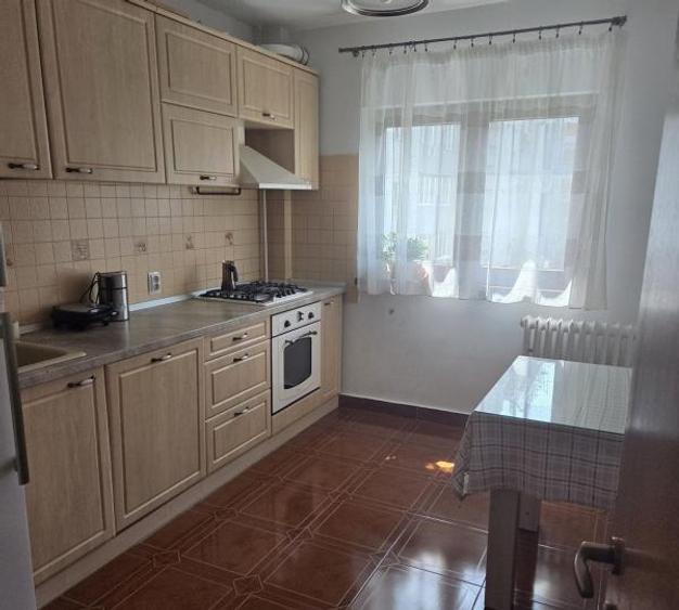 3 Camere Dristor, Metrou,decomandat - 1