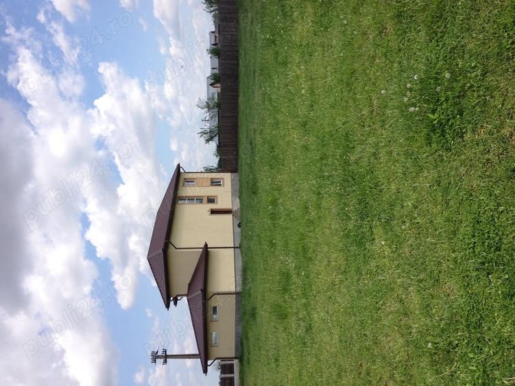Casă cu 5 camere cu Teren 1400 Mp în Berceni