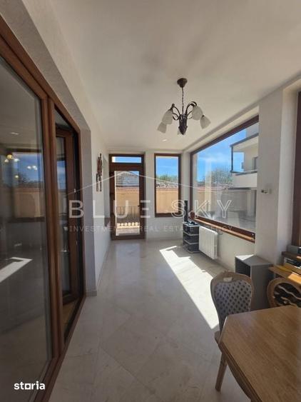 Casă cu 6 camere cu Teren 1642 Mp în Central