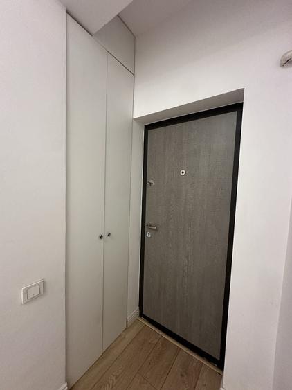 Apartament cu 2 camere decomandat în Roșu