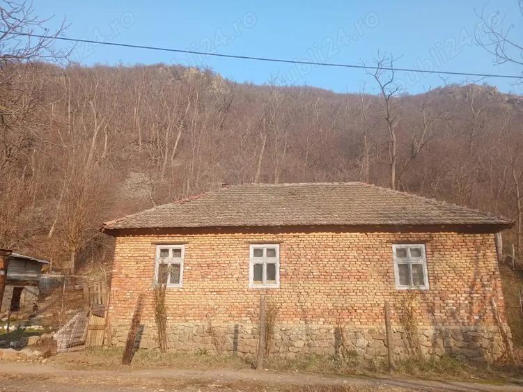 Casă cu 2 camere în Orșova