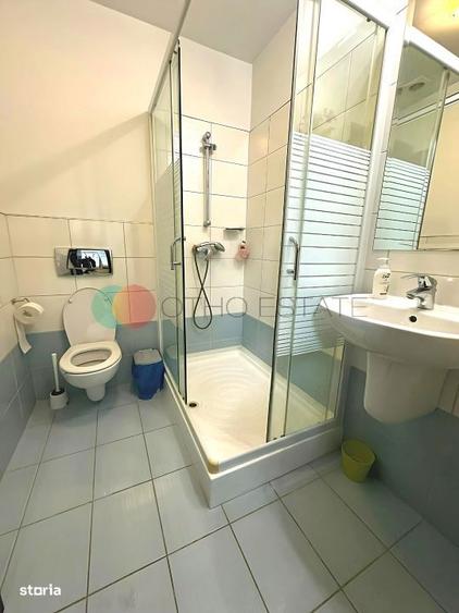 Apartament cu 4 camere în Central