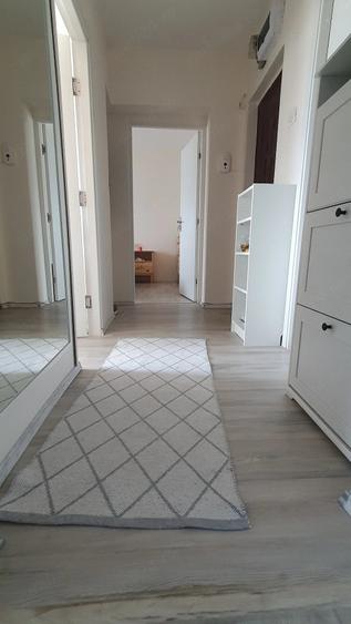 Apartament cu 2 camere decomandat în Astra