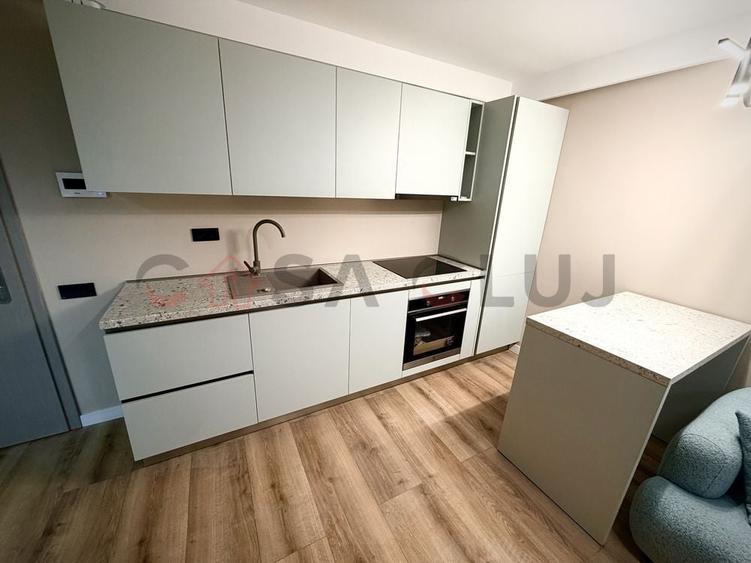 Apartament cu 2 camere semidecomandat, mobilat în Gheorgheni
