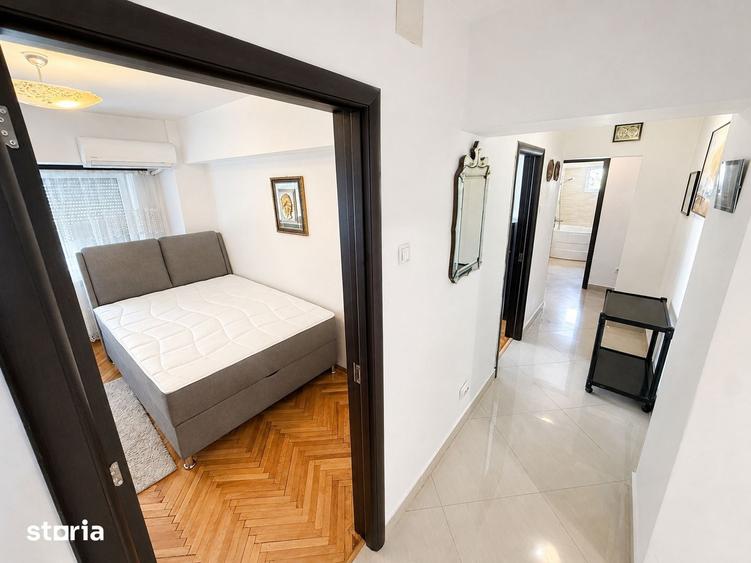Apartament cu 4 camere decomandat în Centrul Civic