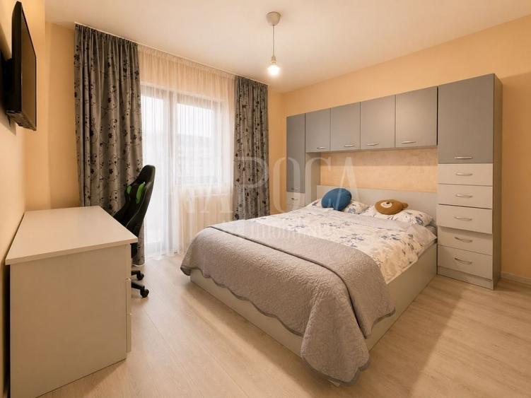 Duplex cu 4 camere cu Canalizare în Florești