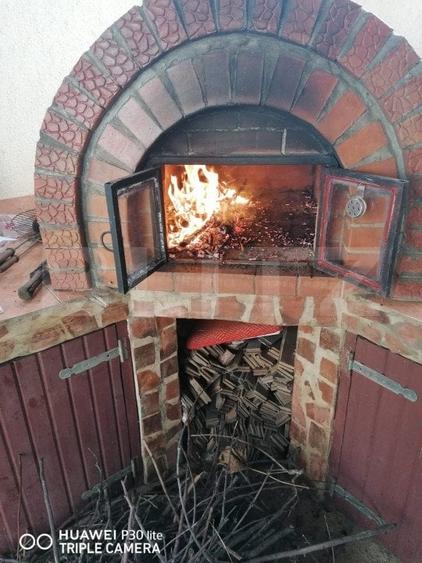Spațiu comercial, de 320 mp, în Cloșca