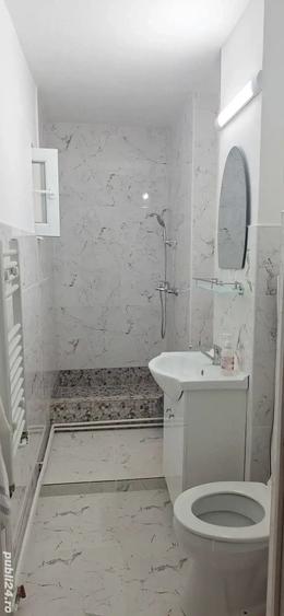 Apartament cu 3 camere în Dâmbu Pietros