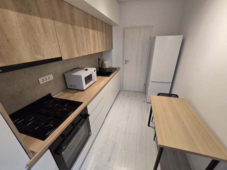 Apartament cu 2 camere decomandat în Grozăvești