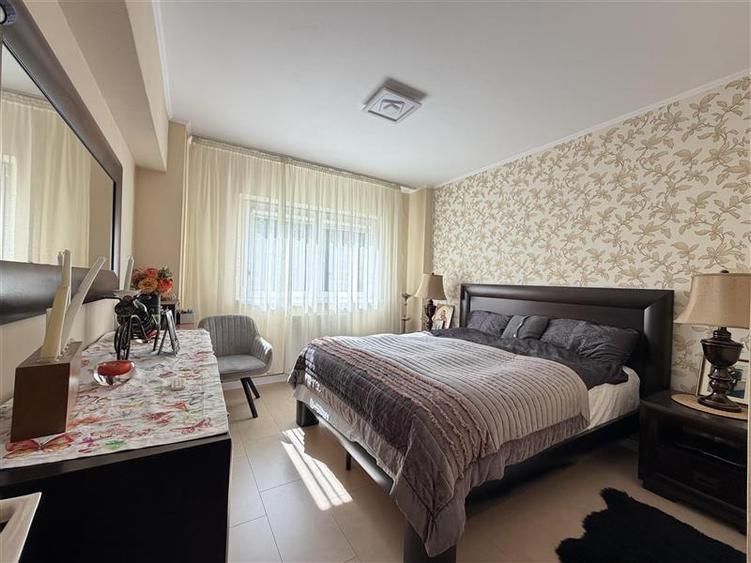 Inchiriere 3 camere zona Racadau gama LUX, etaj 5, insorit - 2