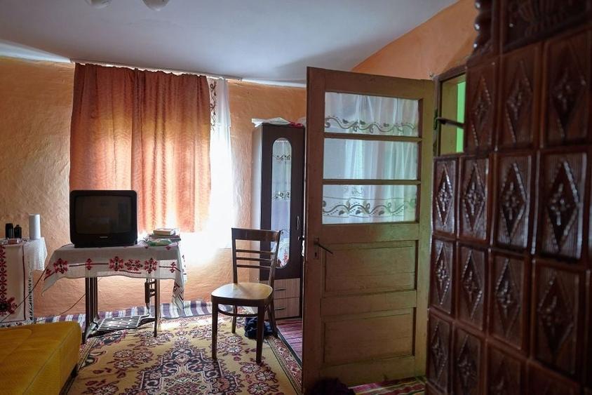 Casă cu 4 camere în Măgura
