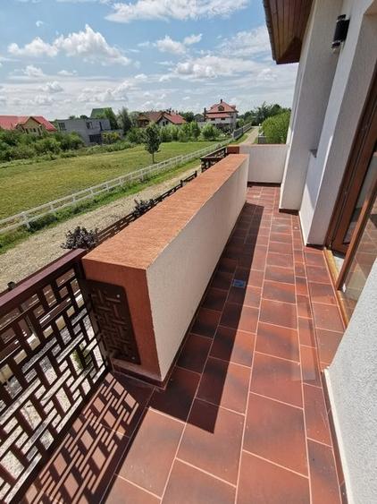 Casă individuală cu 4 camere cu Teren 530 Mp în Săftica