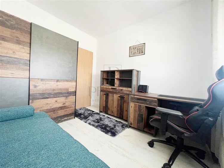 Apartament cu 3 camere semidecomandat, mobilat în Circumvalațiunii