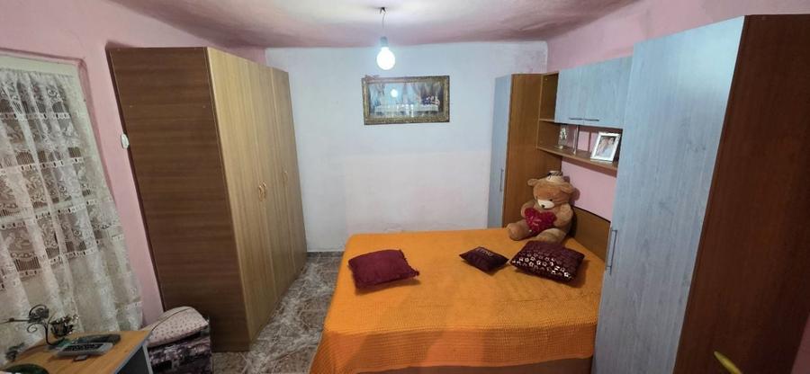 Casă individuală cu 3 camere cu Canalizare în Alexandriei