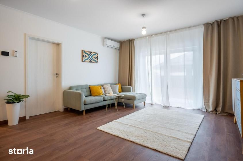 Casă cu 4 camere cu Teren 440 Mp în Săbăreni