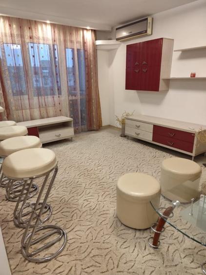 Apartament cu 3 camere, mobilat în Drumul Taberei