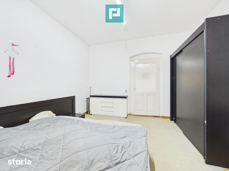 Apartament cu 4 camere în Central