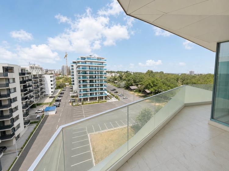 Apartament cu 3 camere decomandat în Mamaia