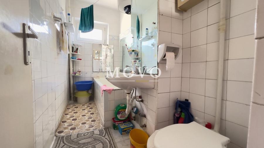 Apartament cu 3 camere semidecomandat, mobilat în Soarelui