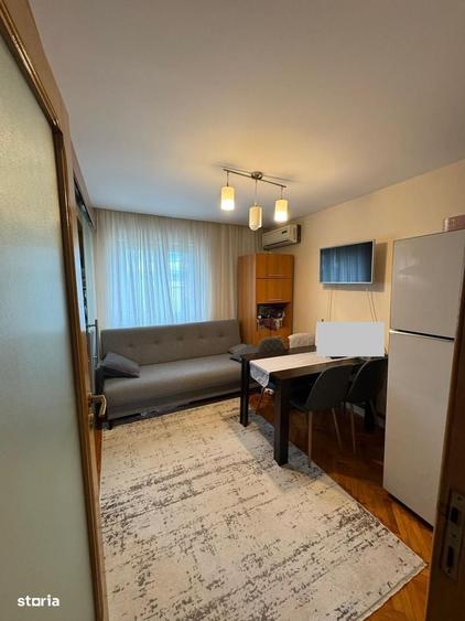 Apartament cu 4 camere în Traian