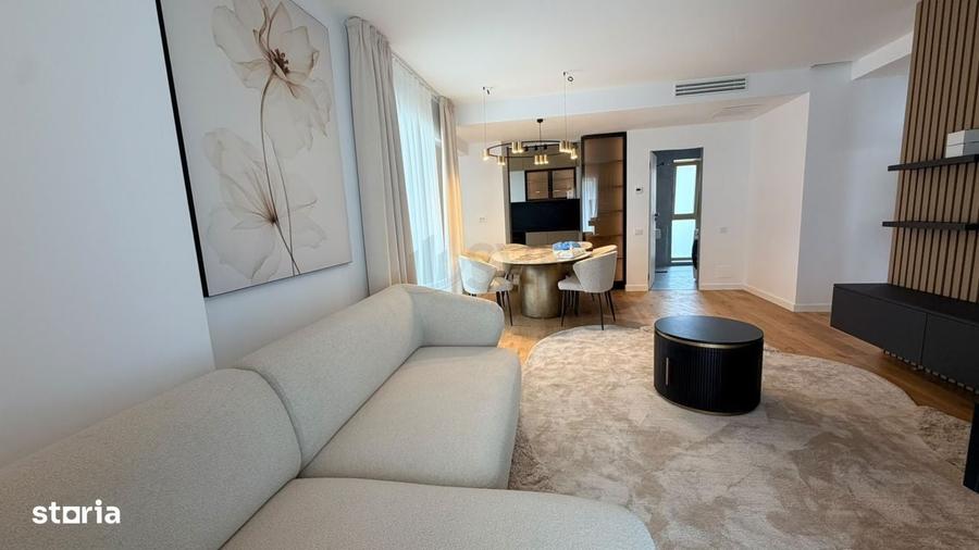Apartament cu 3 camere în Unirii
