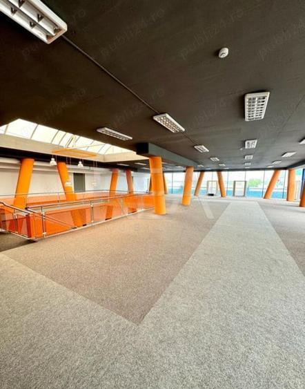 Spațiu comercial, de 1,600 mp, în Tunari