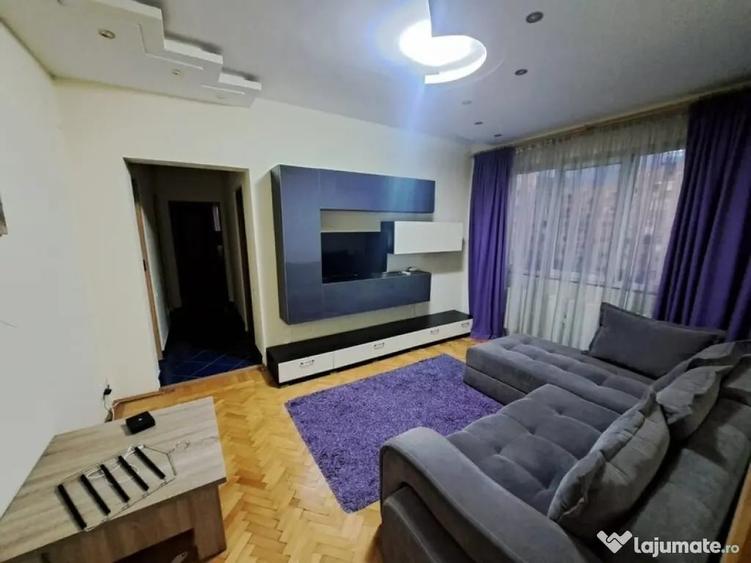Apartament cu 3 camere decomandat în Iancului