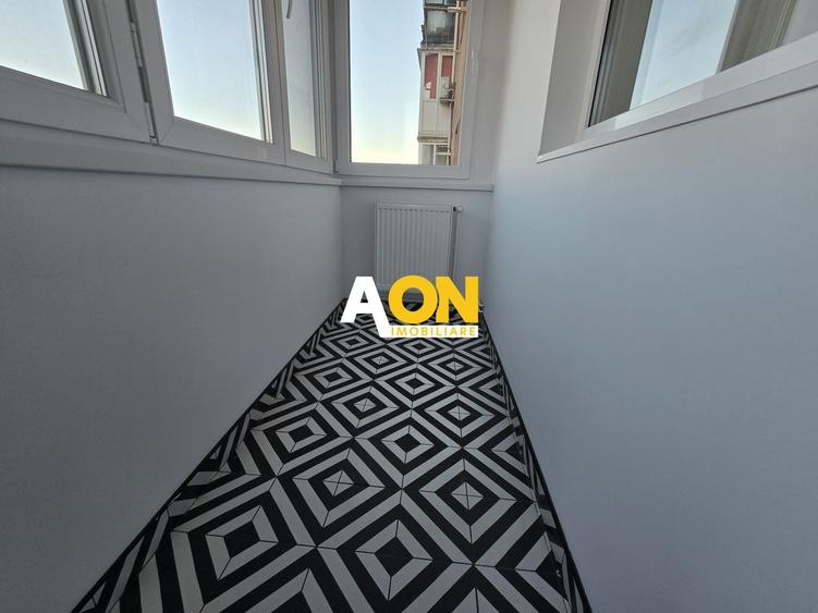 Apartament cu 2 camere semidecomandat, mobilat în Cetate