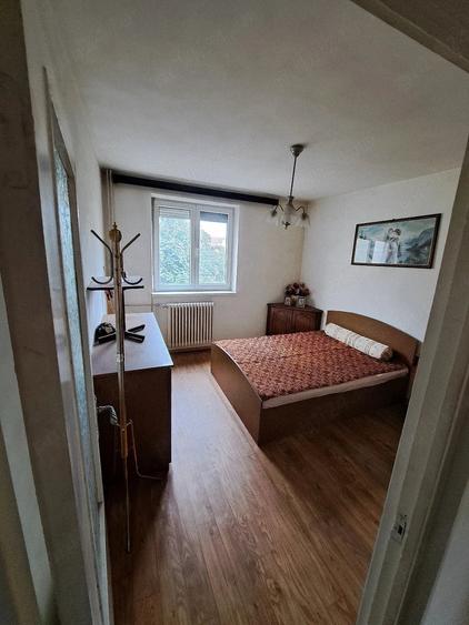 Apartament cu 3 camere decomandat în Rogerius