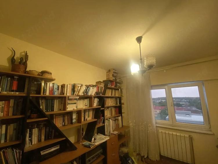 Apartament cu 4 camere decomandat în Ultracentral