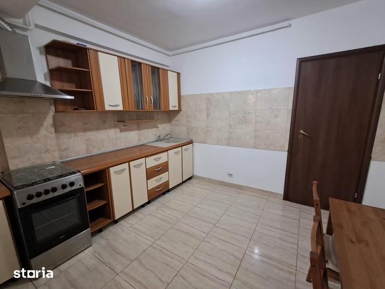 AP. 2 CAMERE - APARATORII PATRIEI, CENTRALA, BUCATARIE INCHISA, METROU - 5