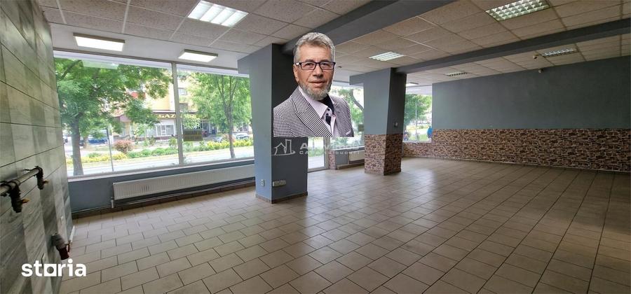 Spațiu comercial, de 125 mp, în Govândari