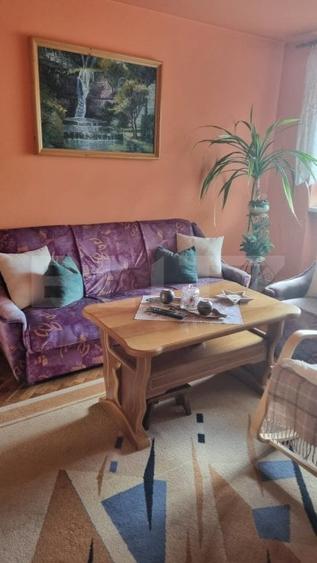 Apartament cu 3 camere decomandat, mobilat în Cloșca